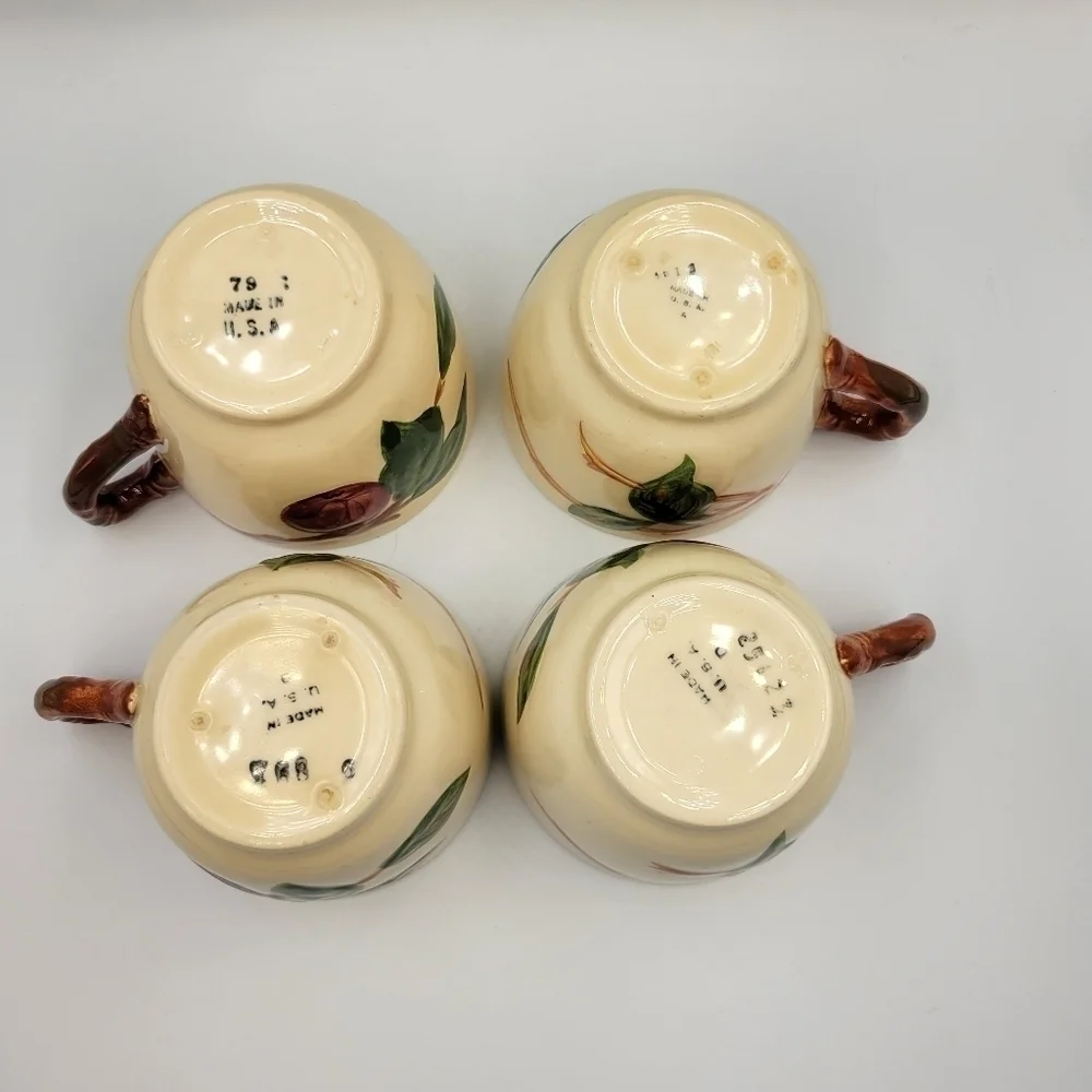 Vintage Franciscan Apple Set of 4 Cups & 4 Saucers